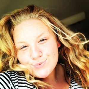 Meet your Posher, Isabella